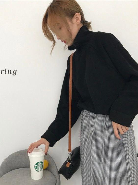 Gracefully Styled Shirt for Any Occasion