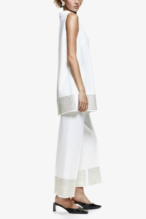 Gracefully Styled Pants for Any Occasion