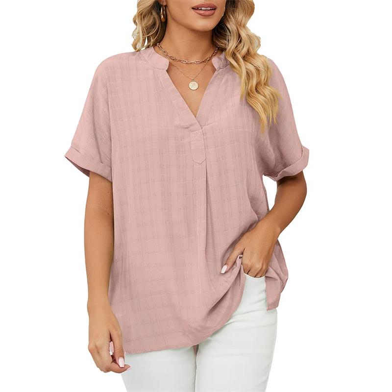 Classic Vintage Blouse with a Flattering Fit