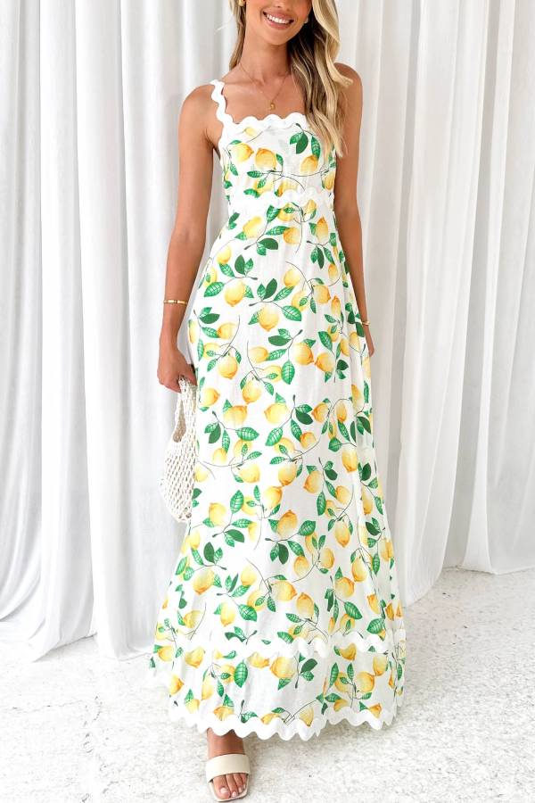 Gracefully Styled Dress for Any Occasion
