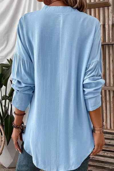Classic Vintage Blouse with a Flattering Fit
