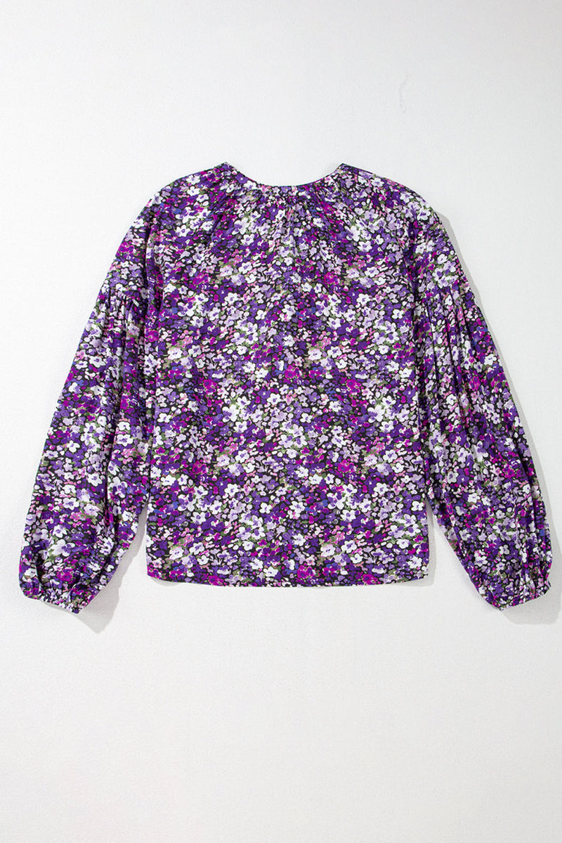 Effortlessly Elegant Blouse with a Timeless Design