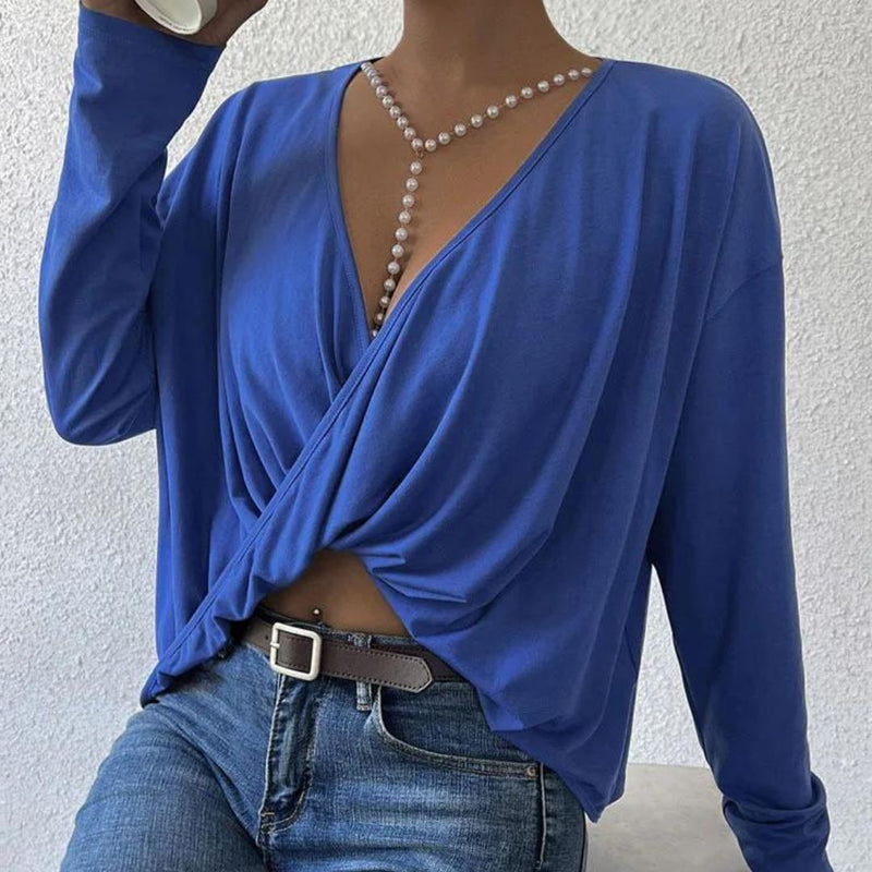 Gracefully Styled Blouse for Any Occasion