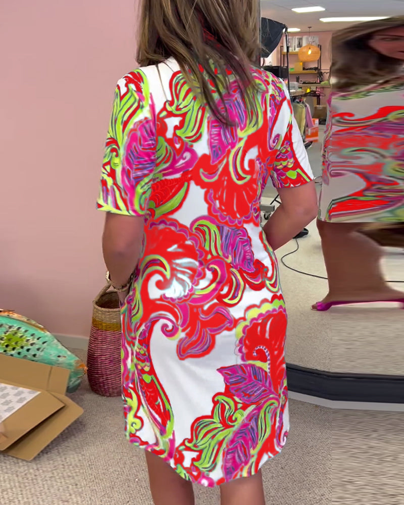 Classic Vintage & Enduringly Stylish Dress