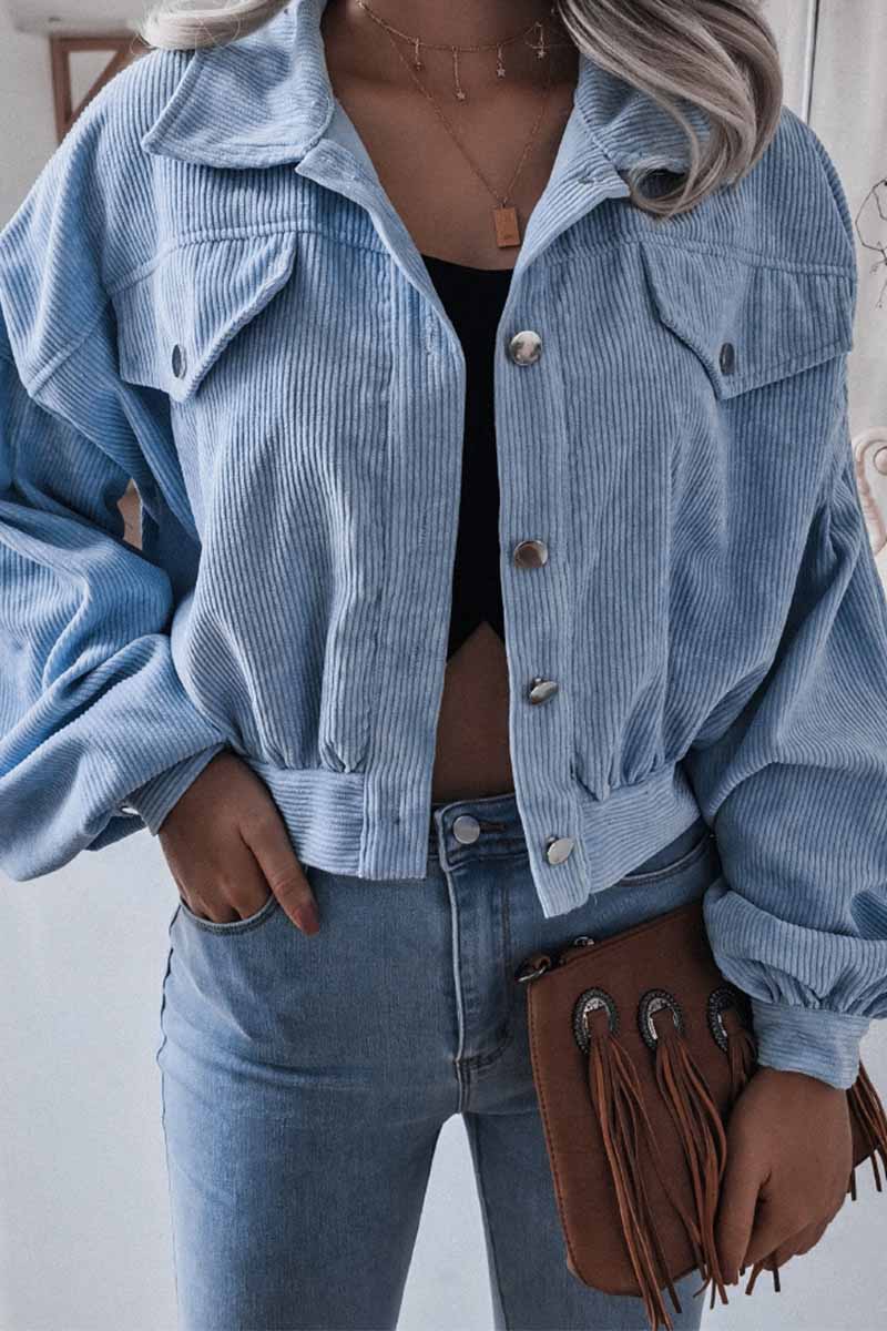 Elegantly Styled Coat for Everyday Wear
