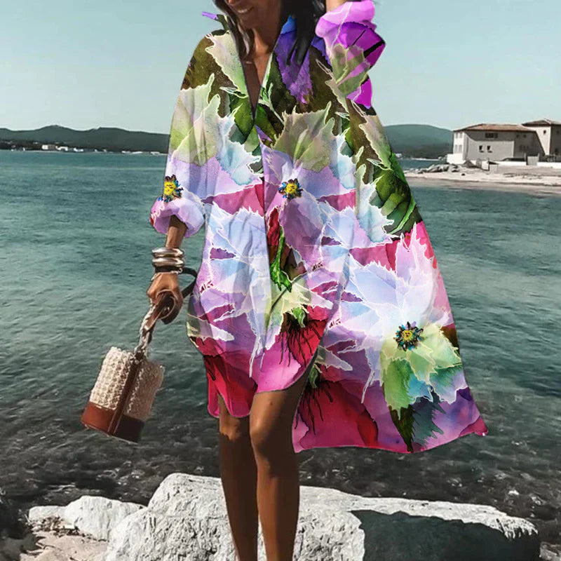 Beautifully Finished Dress in a Timeless Design