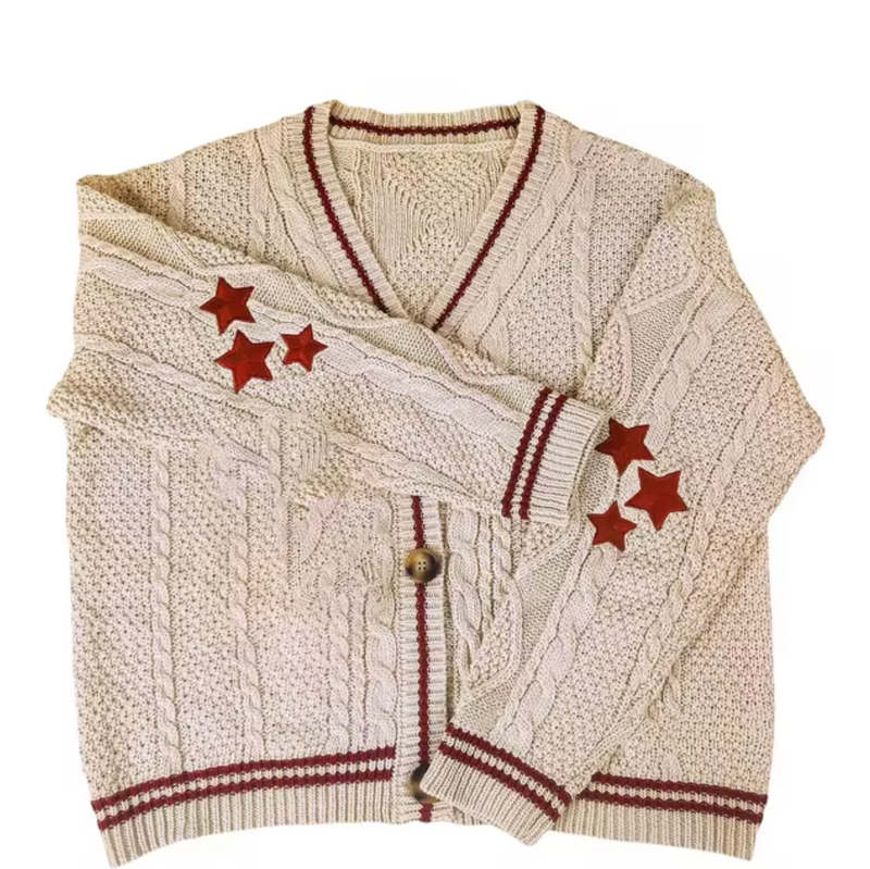 Well Tailored Sweater with a Graceful Silhouette