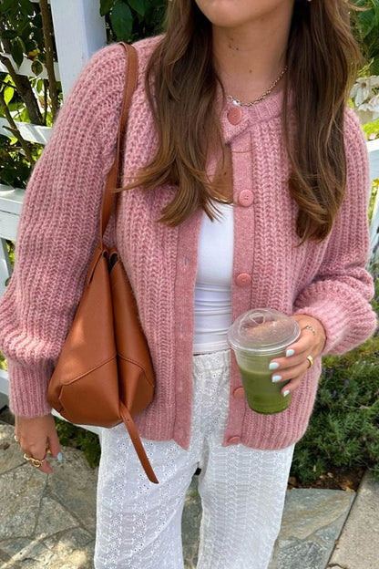 Gracefully Styled Cardigan for Any Occasion