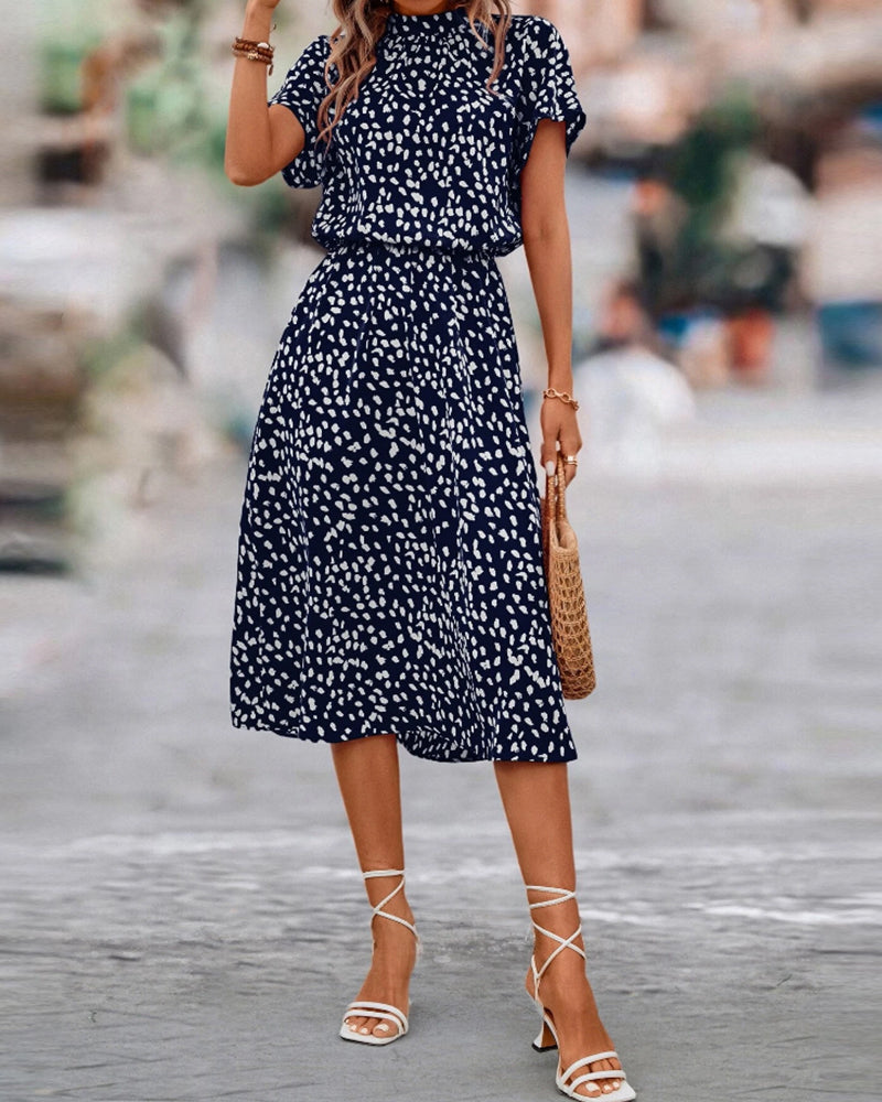 Well Tailored Garment with a Graceful Silhouette
