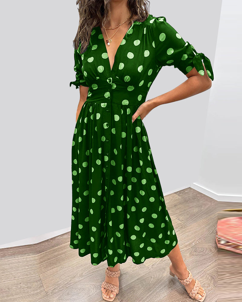 Beautifully Crafted Dress in a Classic Style