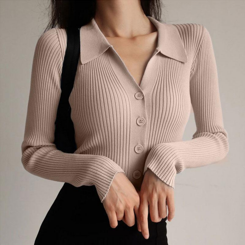 Effortlessly Elegant Shirt with a Timeless Design