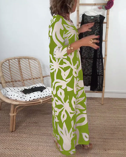 Sophisticated Dress with a Clean Classic Look
