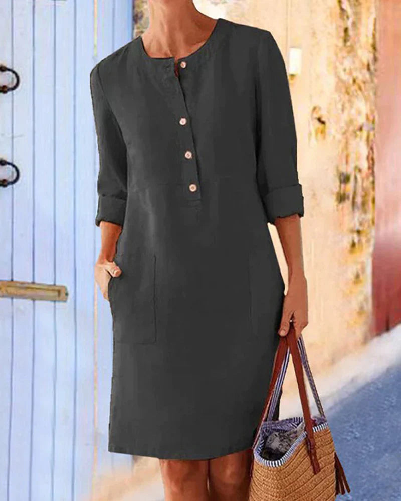 Sophisticated Dress with a Clean Classic Look