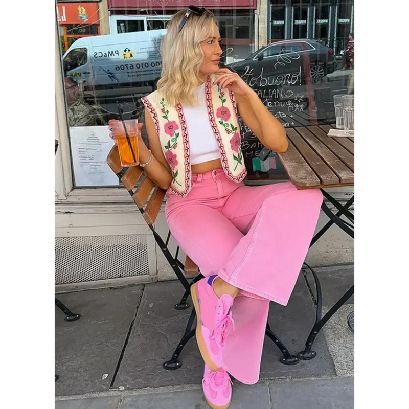 Gracefully Styled Garment for Any Occasion