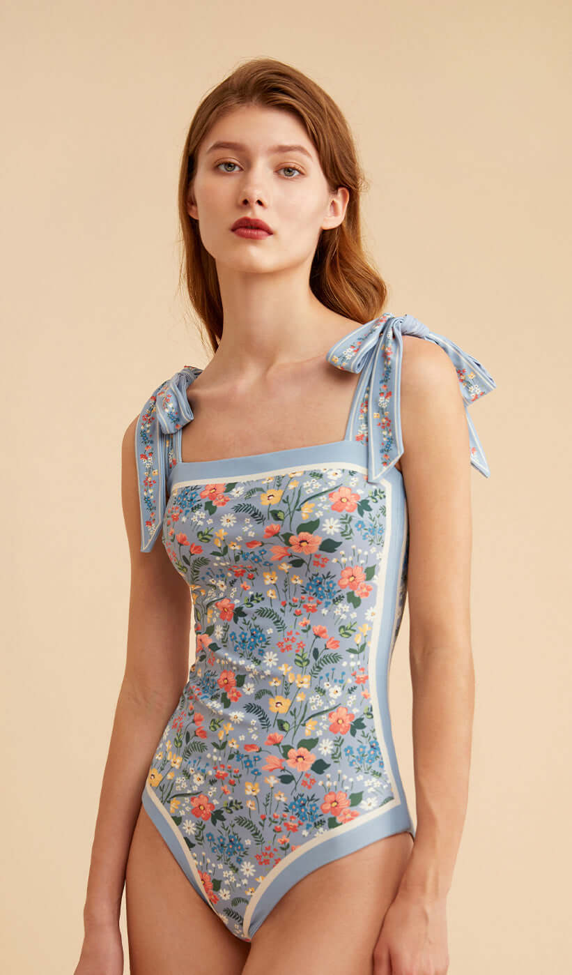 Beautifully Finished Garment in a Timeless Design