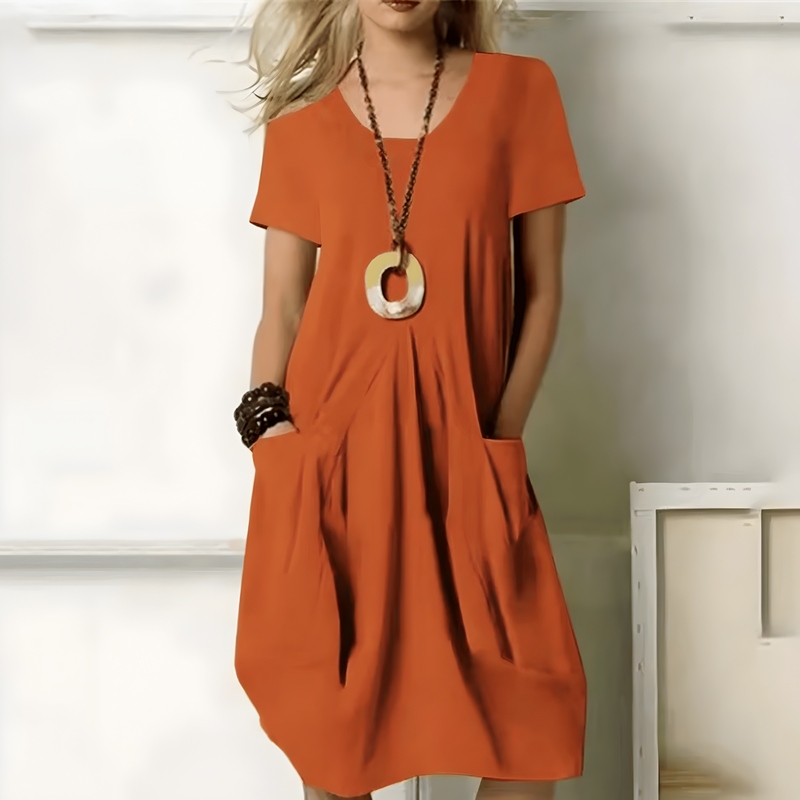 Effortlessly Elegant Dress with a Timeless Design