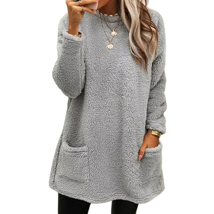 Effortlessly Elegant Sweater with a Timeless Design