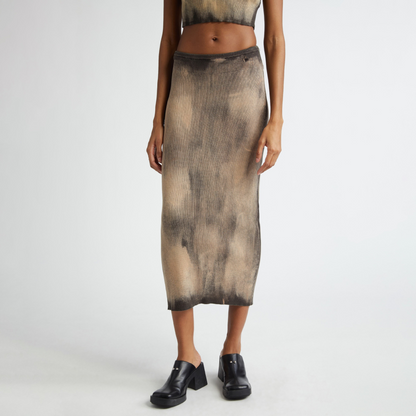 Beautifully Balanced Top with Timeless Character