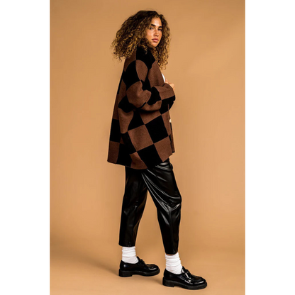 Effortlessly Elegant Cardigan with a Timeless Design
