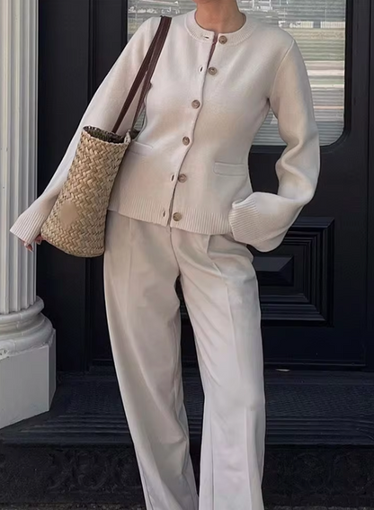 Classic Vintage Cardigan with a Flattering Fit