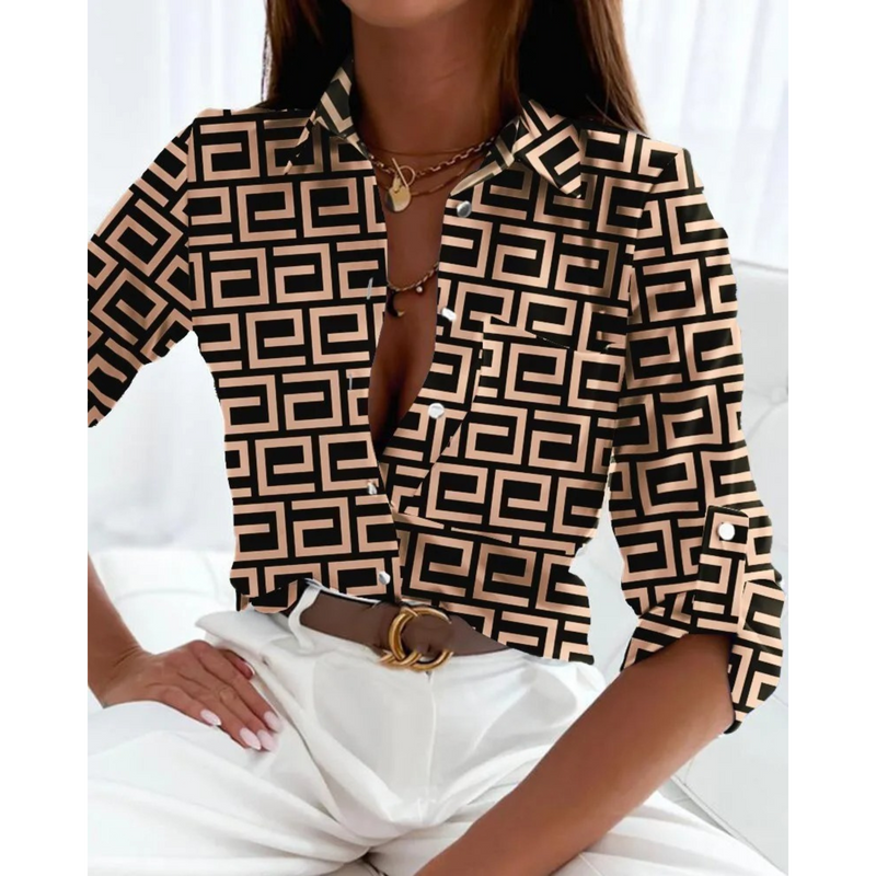 Classic Vintage & Enduringly Stylish Blouse