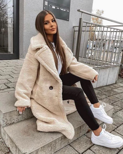 Classic Vintage Coat with a Flattering Fit