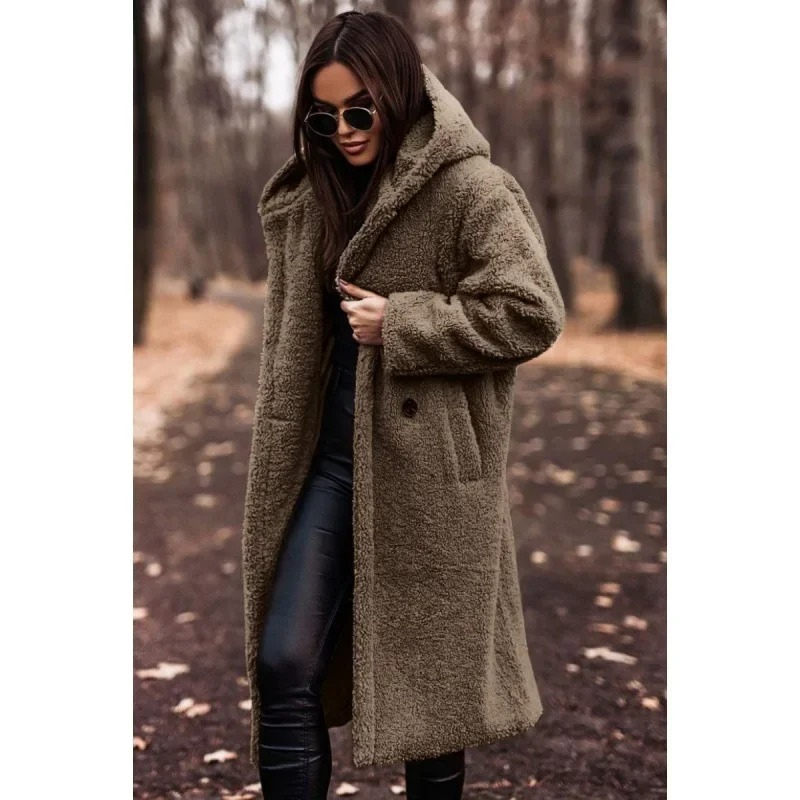 Gracefully Styled Garment for Any Occasion