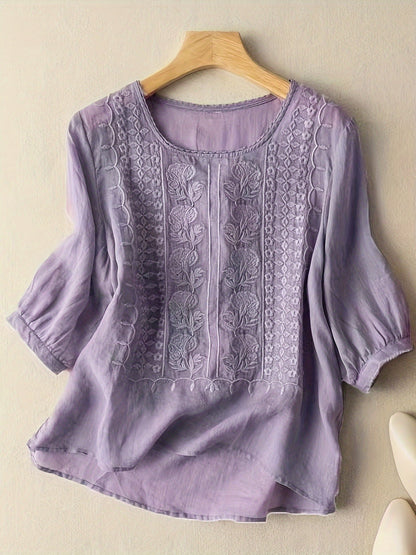 Beautifully Crafted Blouse in a Classic Style