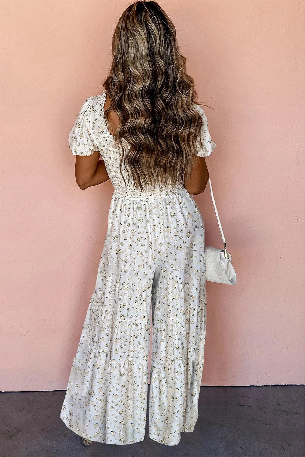 Gracefully Styled Garment for Any Occasion