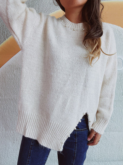 Effortlessly Elegant Sweater with a Timeless Design