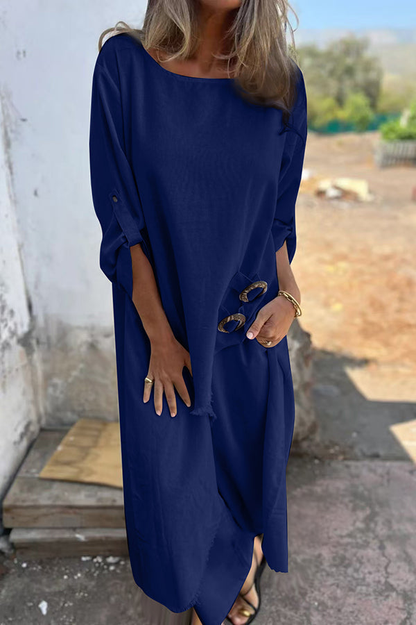 Beautifully Crafted Dress in a Classic Style