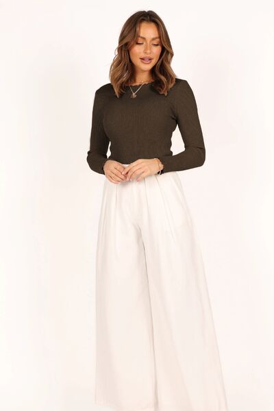 Elegantly Styled T-Shirt for Everyday Wear
