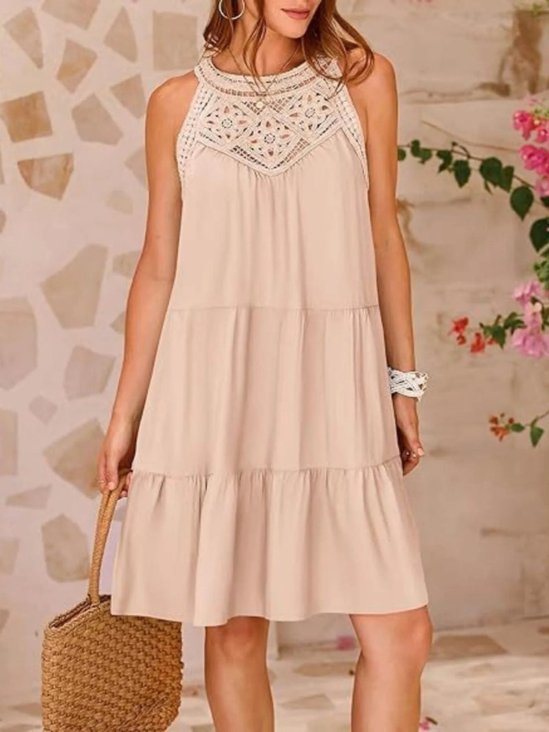 Beautifully Crafted Dress in a Classic Style