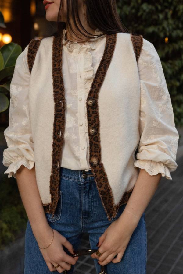 Classic Vintage Garment with a Flattering Fit
