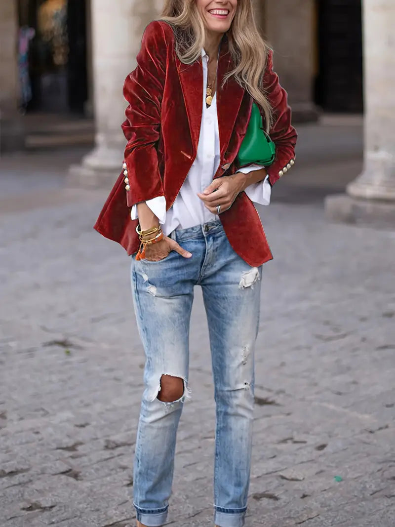 Well Tailored Garment with a Graceful Silhouette
