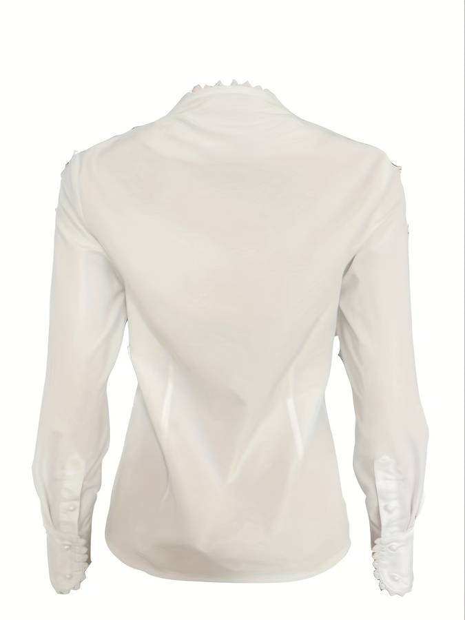 Effortlessly Elegant Blouse with a Timeless Design