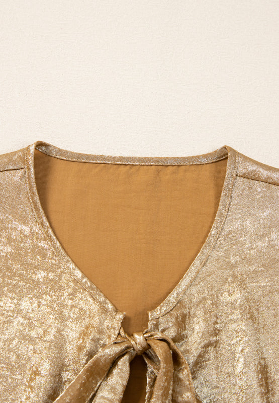 Classic Vintage Blouse with a Flattering Fit