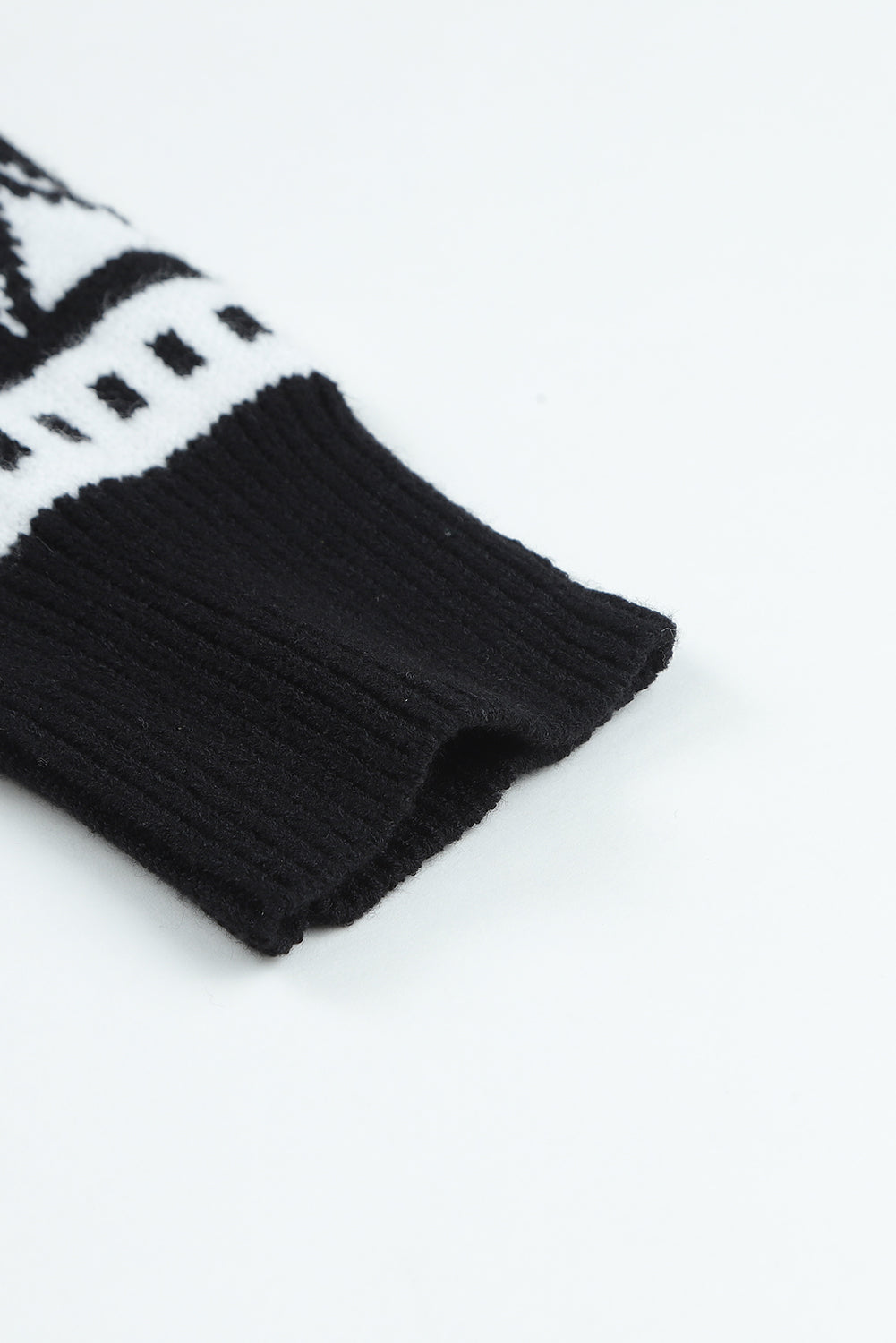 Effortlessly Elegant Garment with a Timeless Design