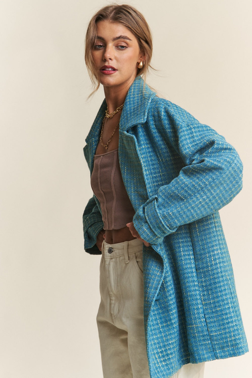 Effortlessly Elegant Coat with a Timeless Design