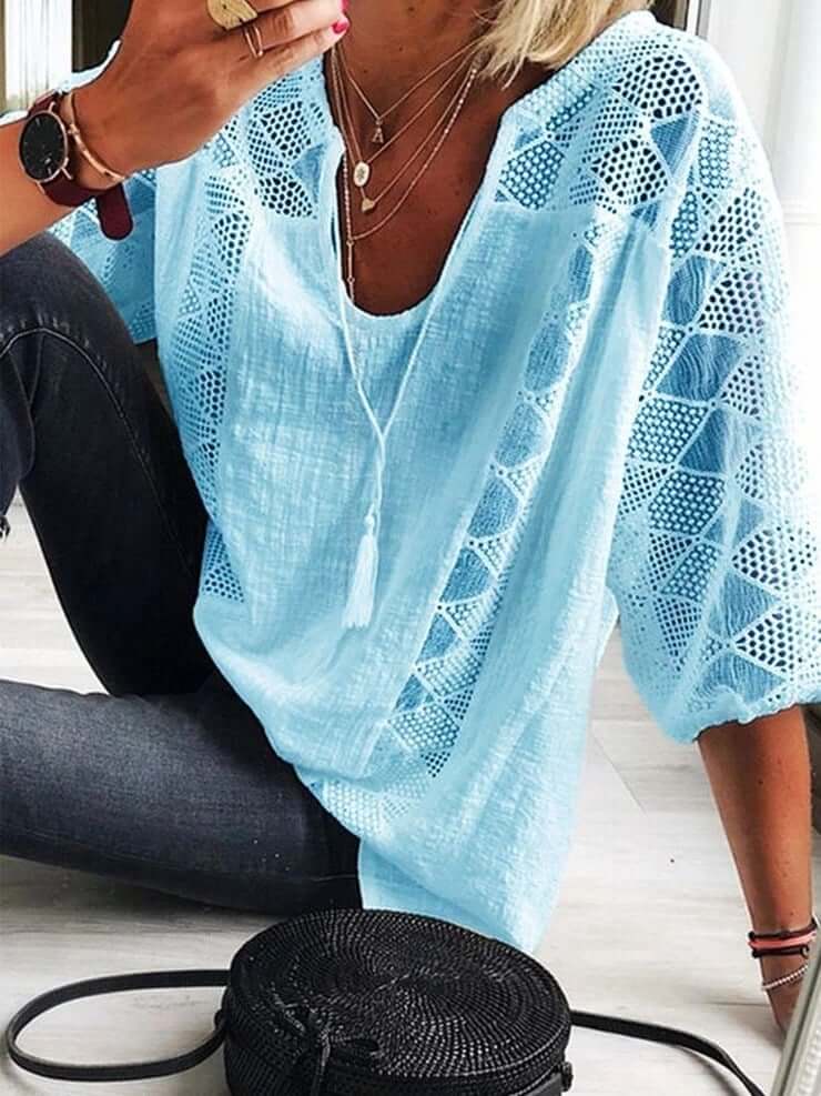 Well Tailored Blouse with a Graceful Silhouette
