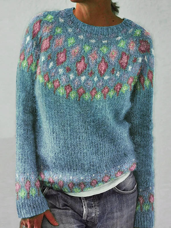 Well Tailored Sweater with a Graceful Silhouette