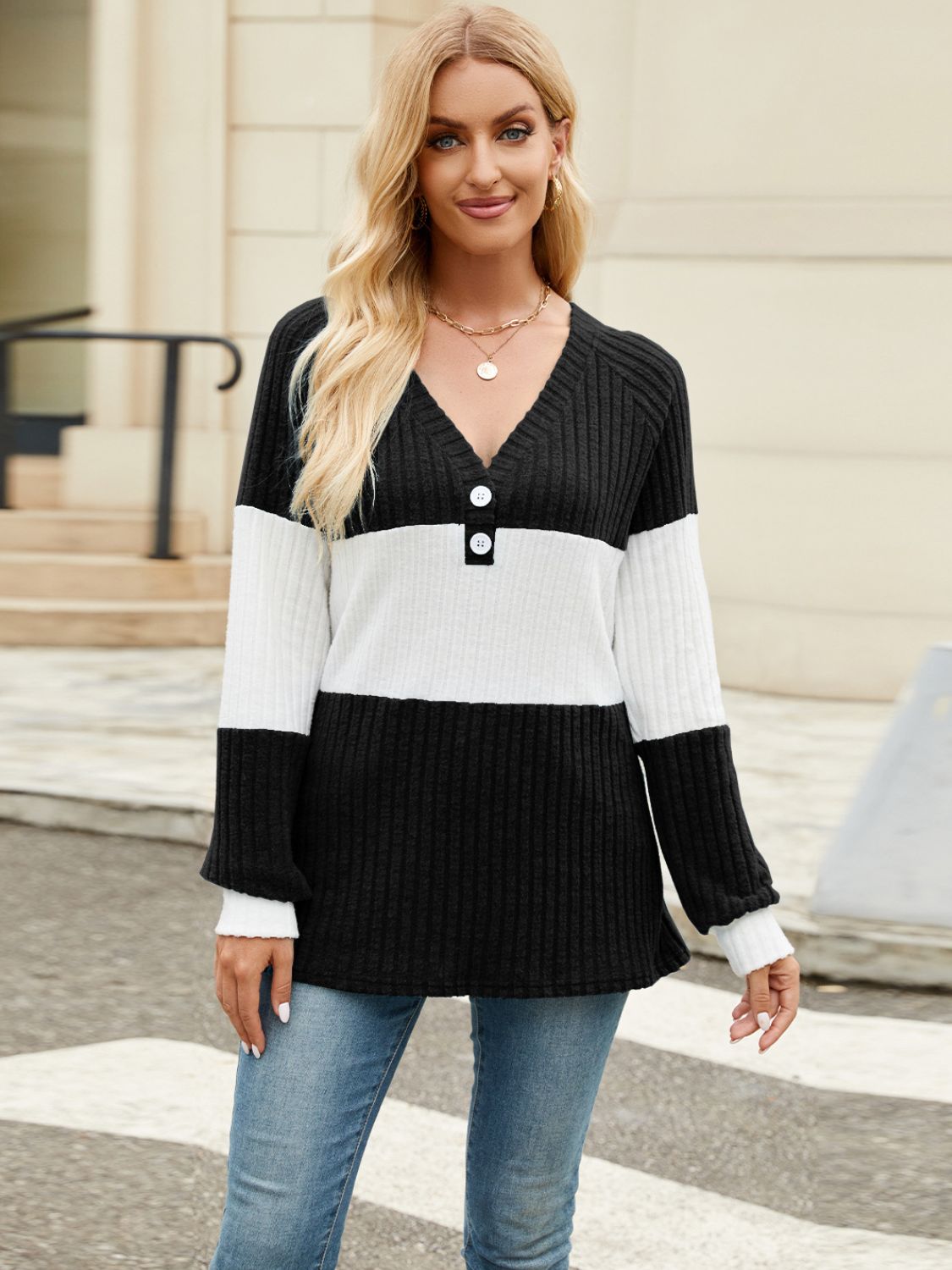 Beautifully Crafted T-Shirt in a Classic Style