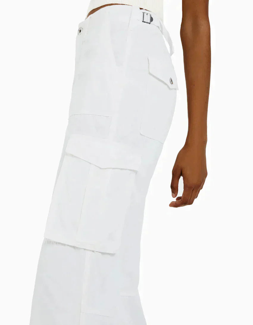 Elegantly Styled Pants for Everyday Wear