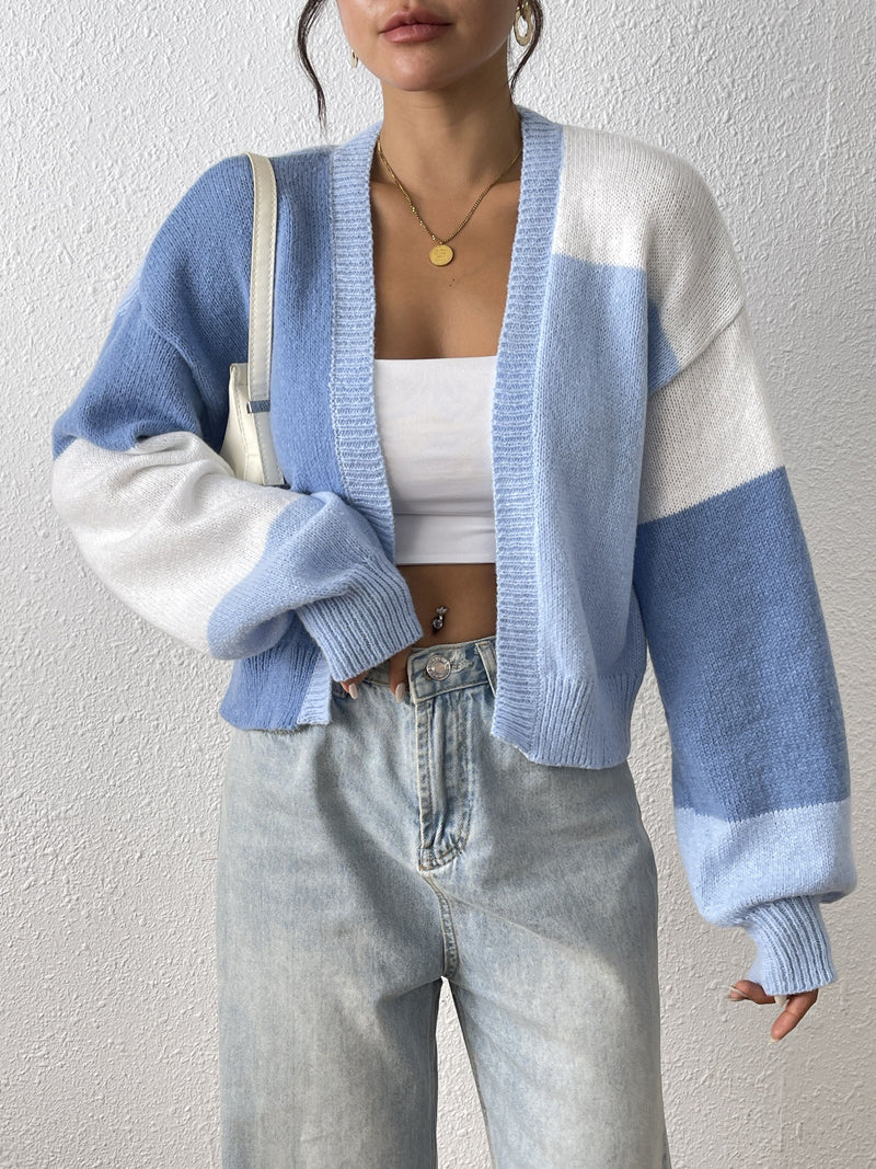 Well Tailored Cardigan with a Graceful Silhouette