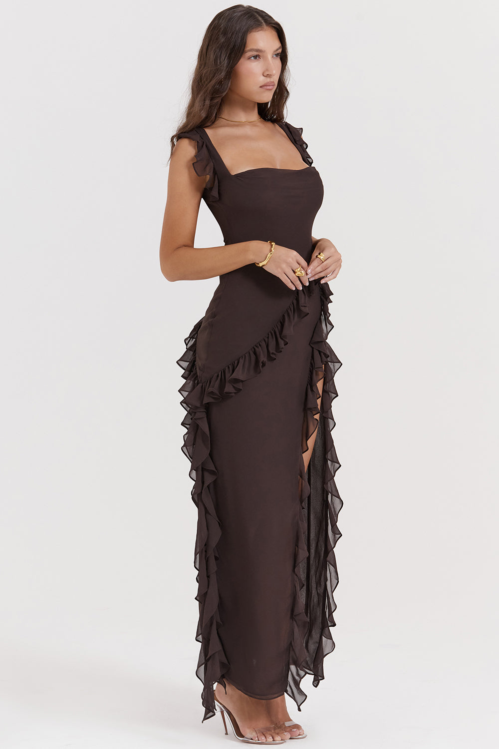 Gracefully Styled Dress for Any Occasion