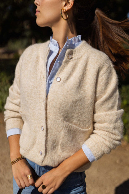 Classic Vintage Cardigan with a Flattering Fit