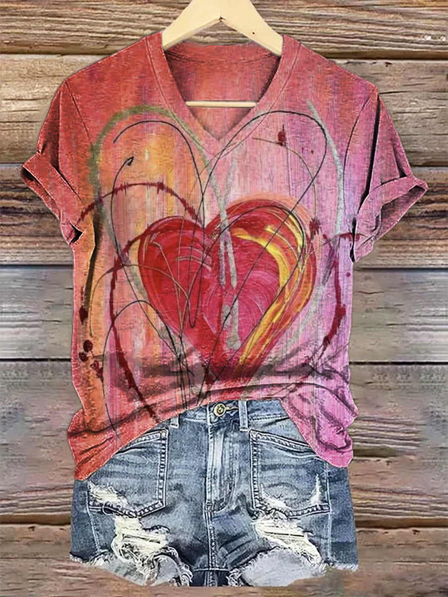 Women's Vintage Love Art Print V-neck Casual T-Shirt