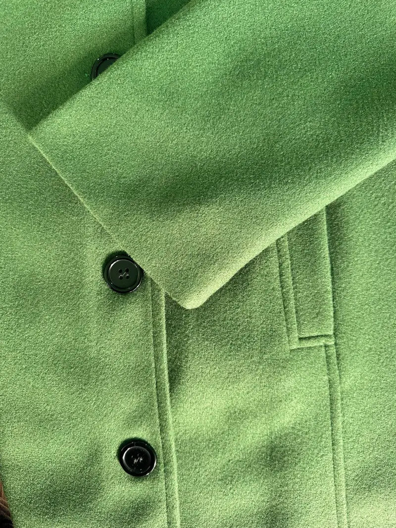 Beautifully Crafted Coat in a Classic Style