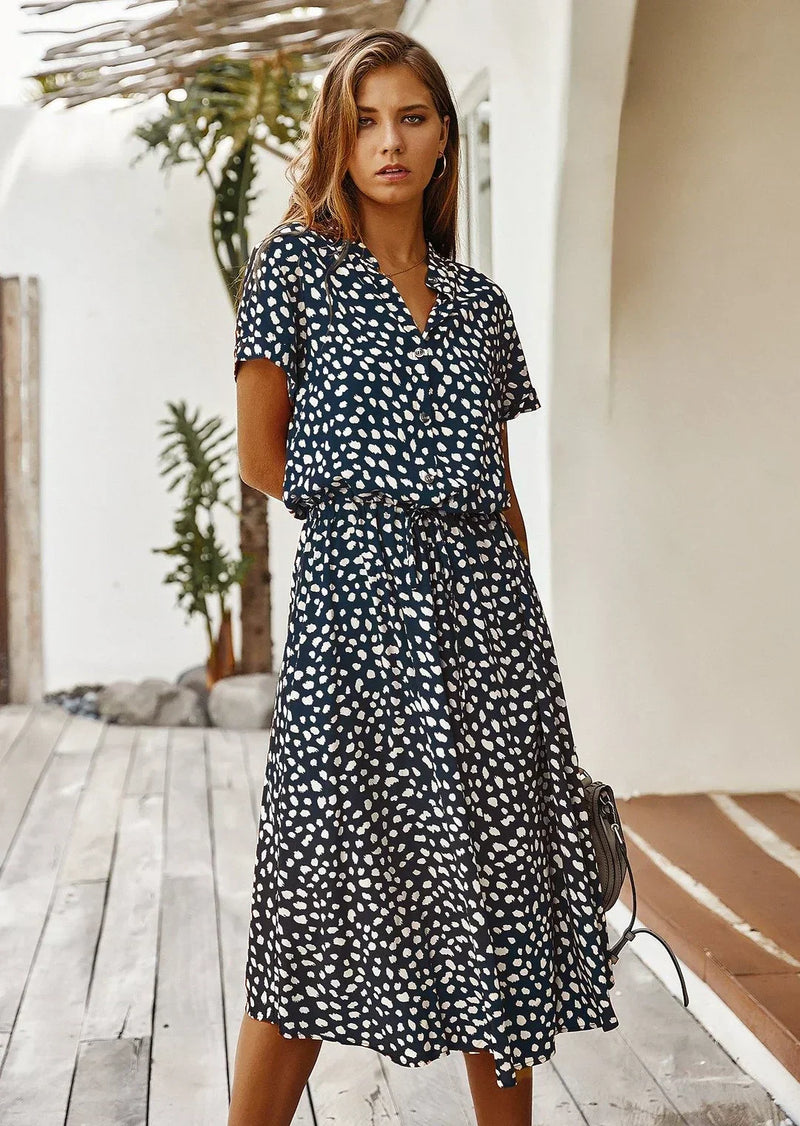 Gracefully Styled Dress for Any Occasion