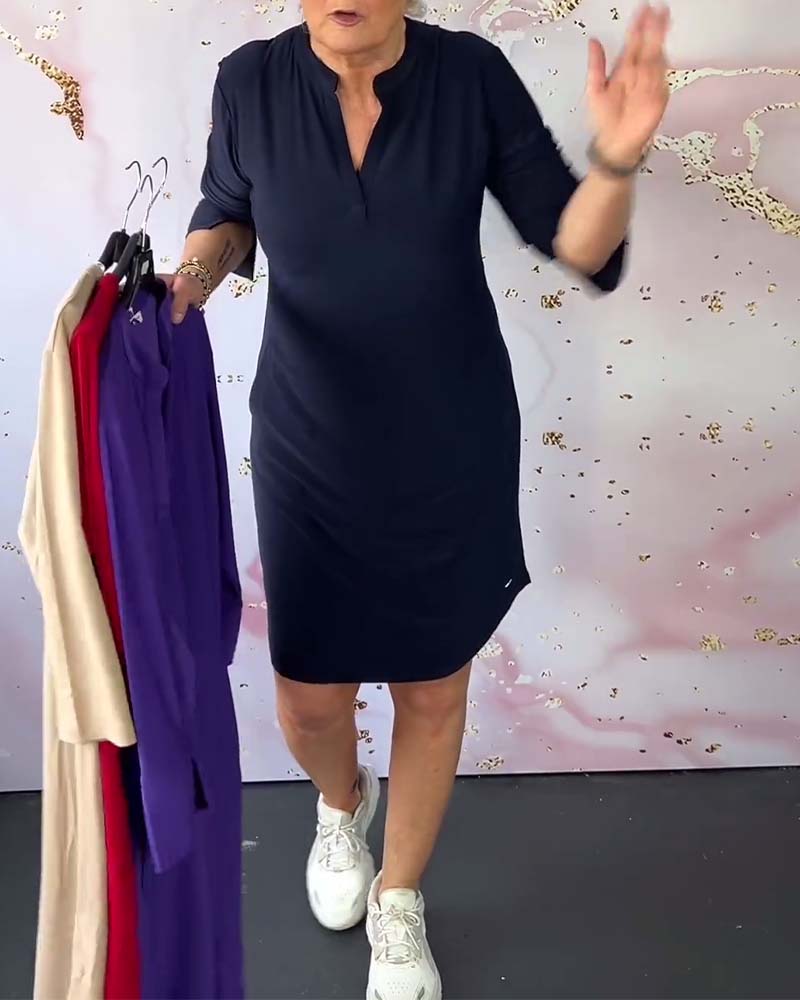 Beautifully Finished Dress in a Timeless Design